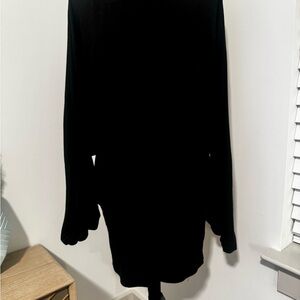Black Long Sleeve Top